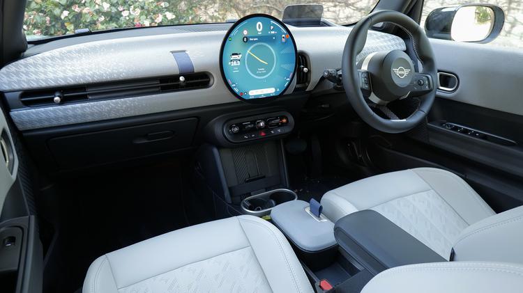 MINI COOPER HATCHBACK 1.5 C Sport [Level 1] 3dr Auto